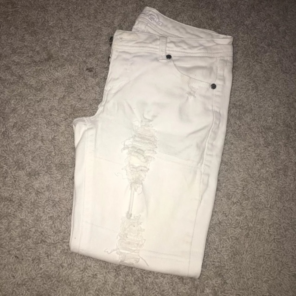 White skinny jeans!